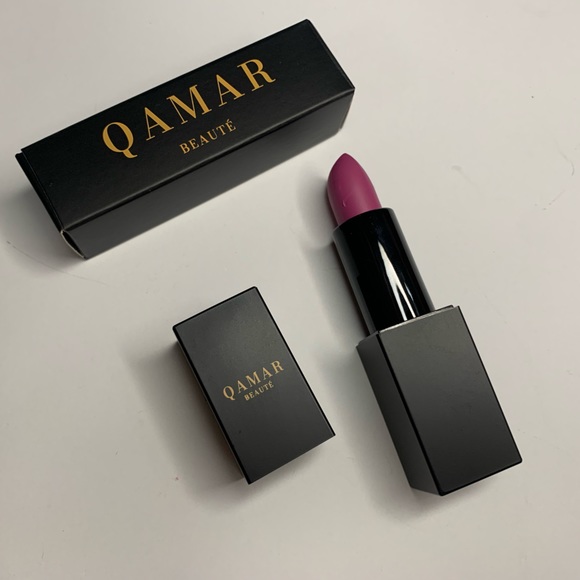 Lipstick - Picture 10 of 14